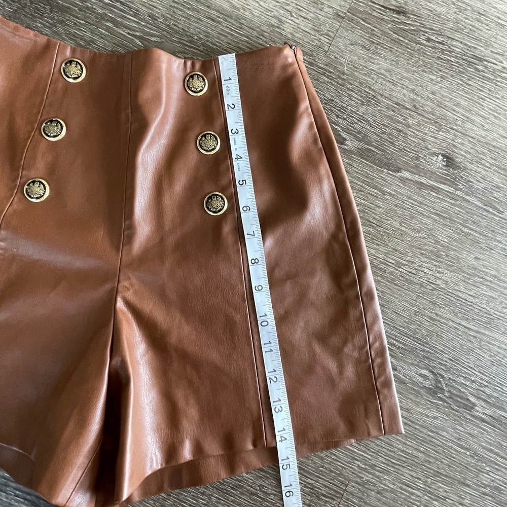 Zara High Waist Brown Shorts with Button Accents - Picture 3 of 7